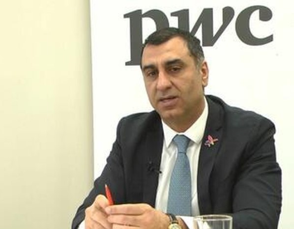 movlan-pasayev-birinci-baki-beynelxalq-ceo-sammitinde-cixis-edib